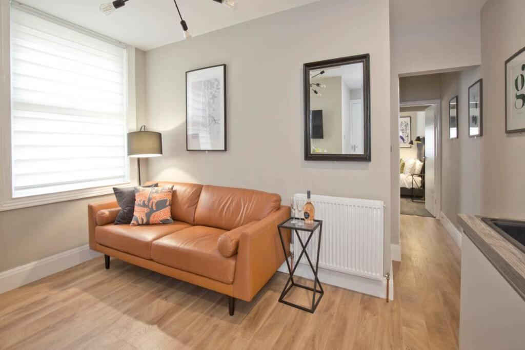 Blackbird Luxury 2 Bed 7 Apartment